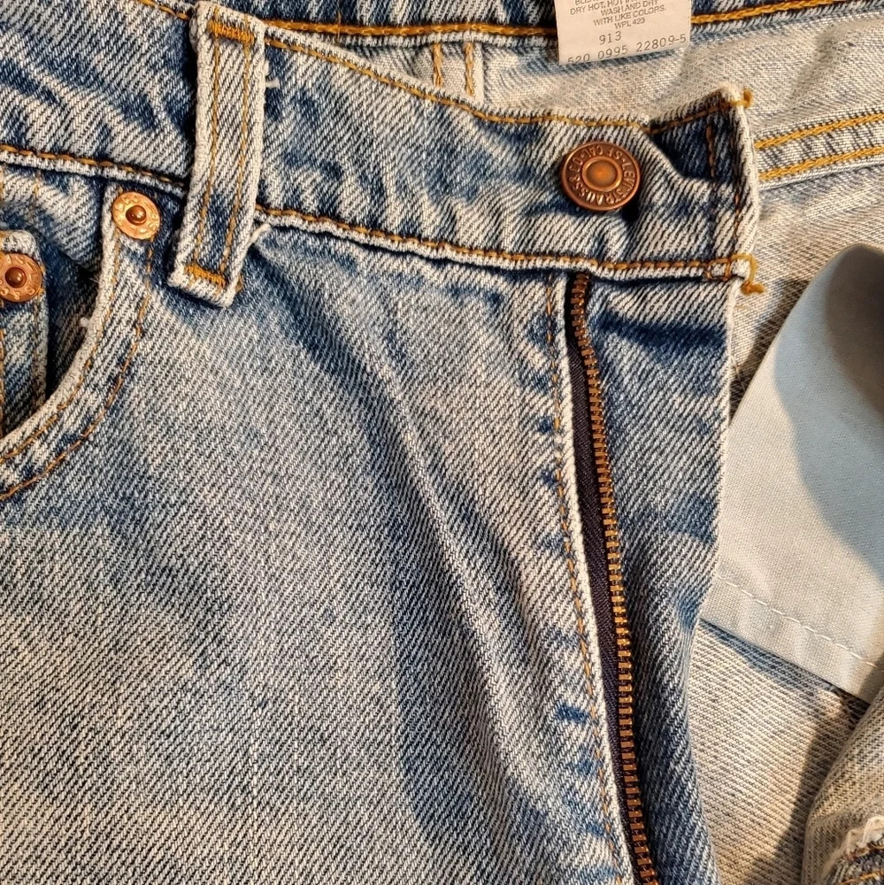 5. 1995 ~Vintage Levi's 💙 550 ~ 33 x 32 ~ September ~ - Picture 10 of 16